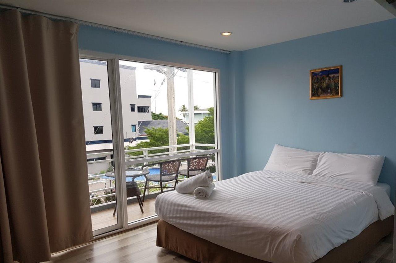 Nantra Hua Hin Hotel Exterior photo